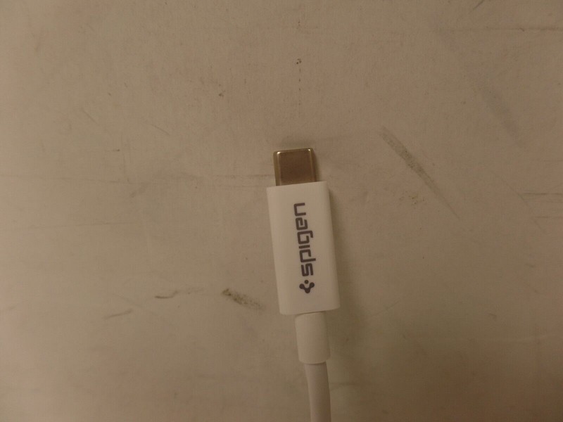 Spigen CA030C USB-C Multiport Digital AV Adapter For MacBook pro/ Air gallery