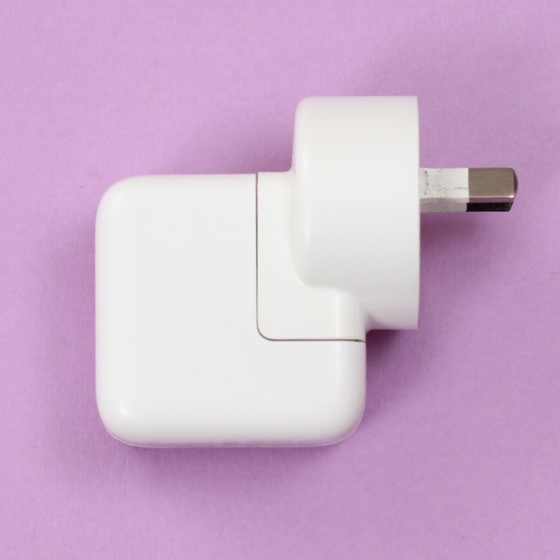 Genuine Apple 5W USB Power Adapter AU Charger iPhone 7 4 3GS 5S SE 5C 6 6S A1205