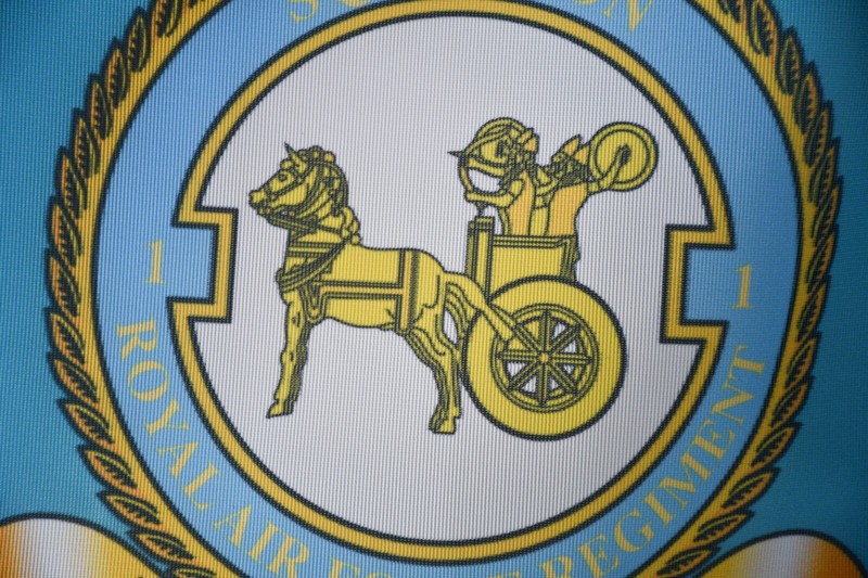 No. 1 Regiment Squadron Flag with Rope & Toggle - MOD LICENSED gallery