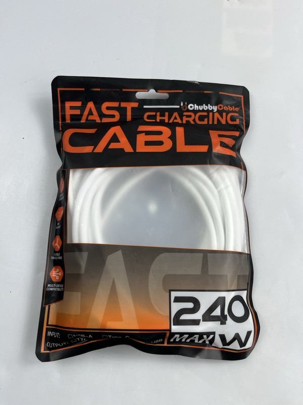 Chubby Cable Fast Charging Cable 240 W Max gallery