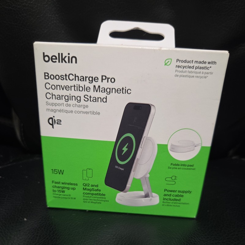 NEW White Belkin BoostCharge Pro Magnetic Wireless Charging Stand in Retail Pkg