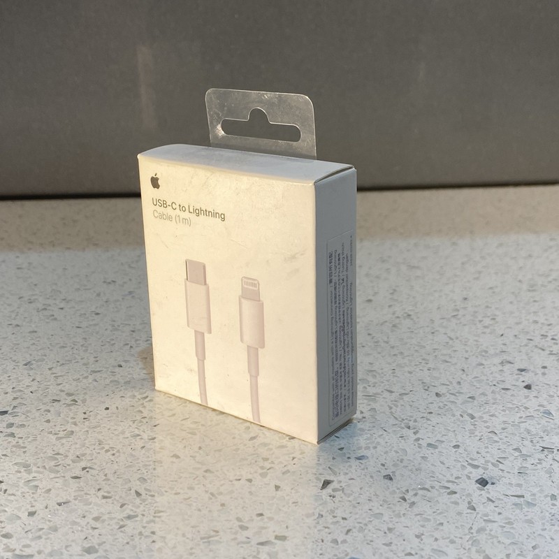 Genuine Apple USB C to Lightning Cable (1 M) Original Charger Cord A1703 gallery