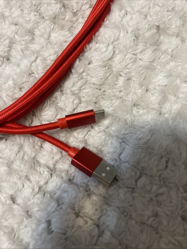 Red Braided USB to USB-C Charging Cable its brand new never used 16ft charger