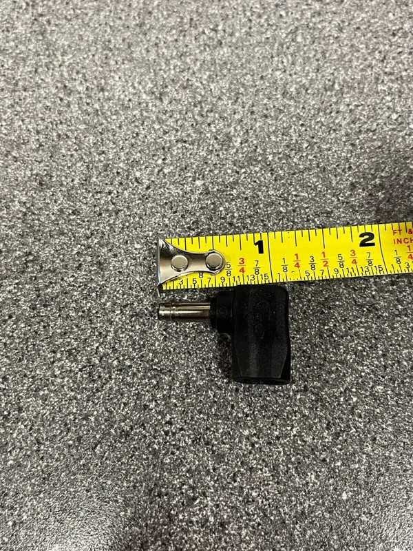 iGo Right Angle Adapter Tip #701 REV.A gallery