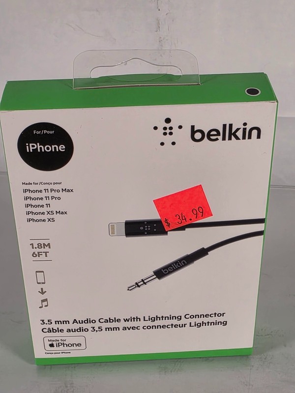 Belkin 3.5 mm Audio Aux Cable with Connector for iPhone X 8/7 Plus NEW