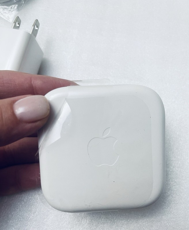 Authentic Apple Accessories Lightning Cables Power Adapters AUX Earbuds NEW gallery