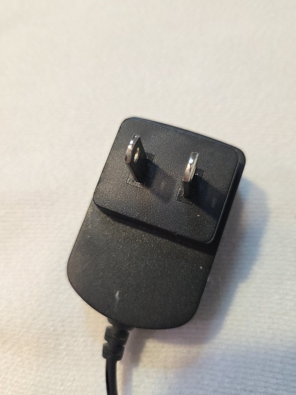 Alcatel Travel Charger Model S003KU0500040 gallery