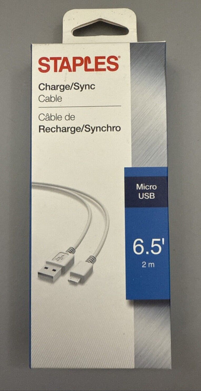 Staples Micro USB Charge/Synch Cable – 6.5 ft, White