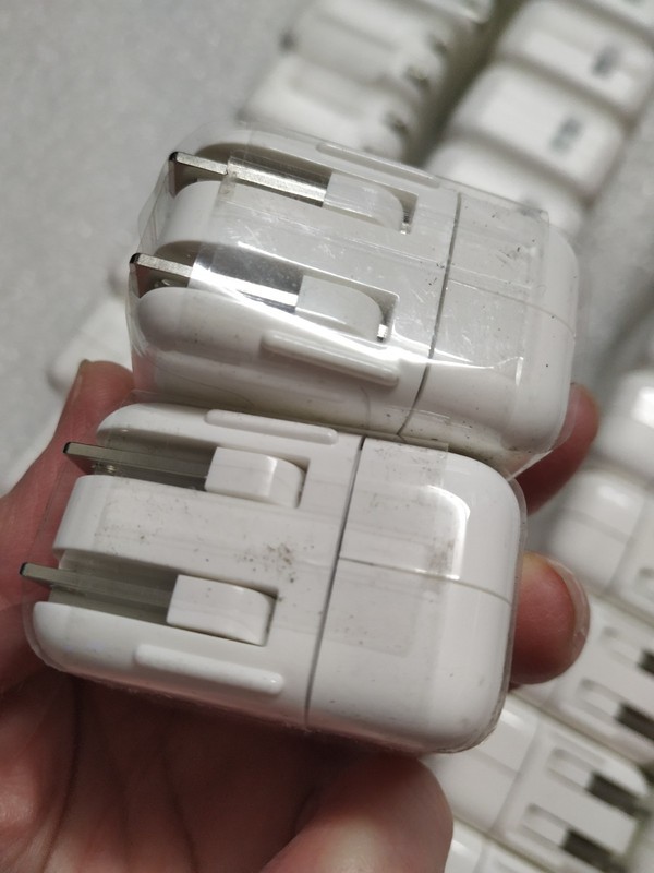 Lot 47 OEM Apple 12W Single USB Wall Chargers Power Adapters A1401/A2167 gallery