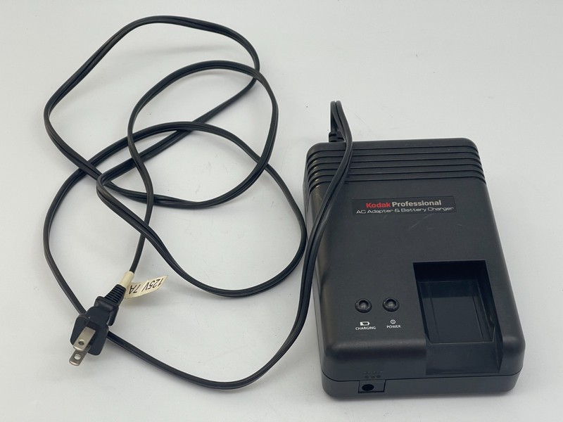 Kodak Professional DCS Pro 14n AC Adapter & Battery Charger w/ Charging Cable