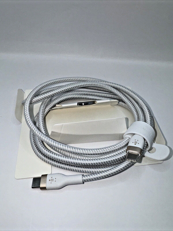 Belkin BoostCharge Pro Flex USB-C to USB-C White 60w 6.6ft Tangle Resistant gallery