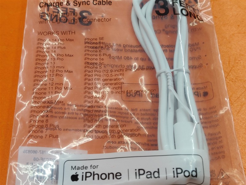 ⭐️⭐️⭐️⭐️⭐️ ADURO 3ft USB-C Charge & Sync Cable for iPhone iPad iPod gallery