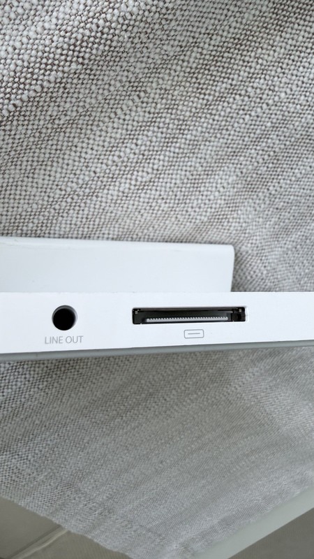Apple Charge Old Base gallery