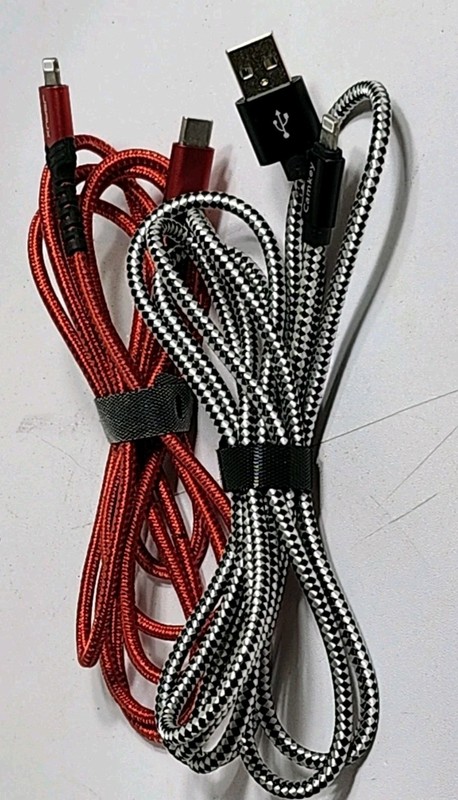 LOT 12 OLD iPhone APPLE CHARGERS Different Lengths Plus 2 Car Plug-In Chargers gallery