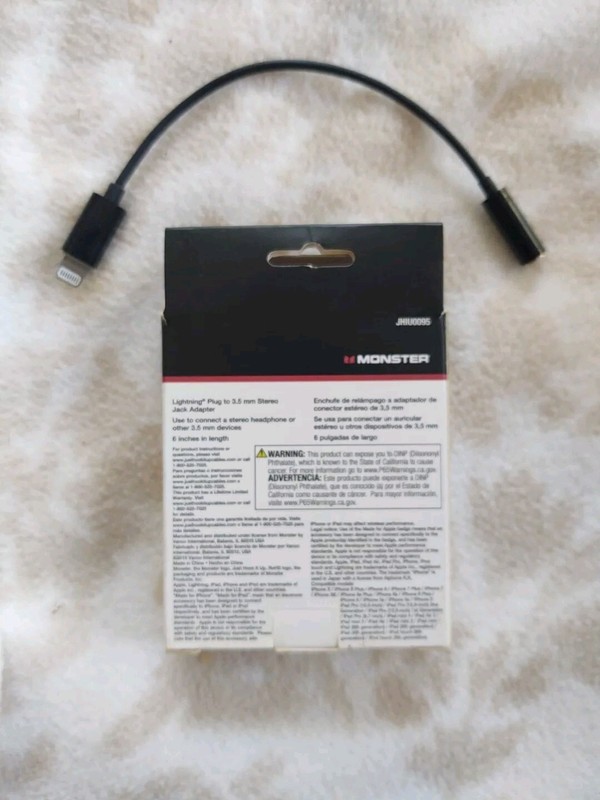 Monster xxx to 3.5 mm Jack Adapter gallery