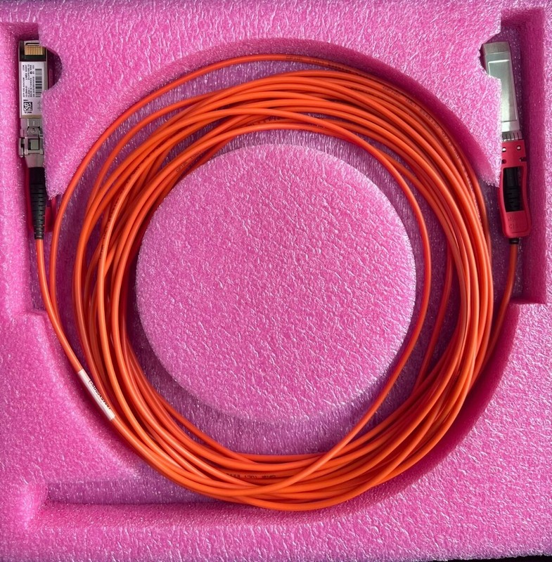 1x Genuine For Cisco SFP-10G-AOC10M Active Optic Cable 10m 10G gallery