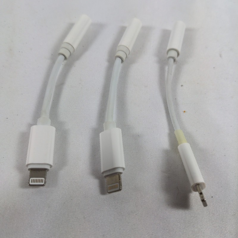 Set Of 3 3.5mm Lightning Headphone Jack Adapter EUC Multi Device iPhone iPad