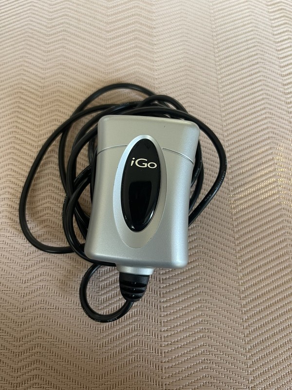 i GO Ac Adapter Model 6630043-0326, Silver And Black Power Supply 6pin Adapter gallery