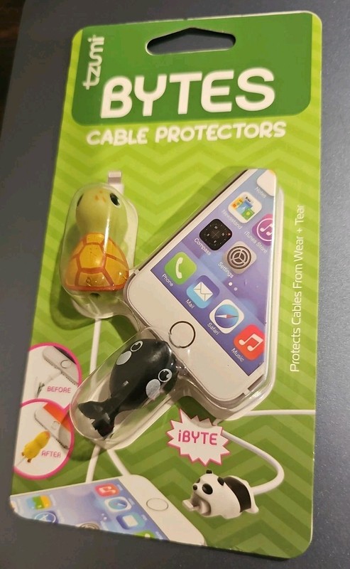 Tzumi Bytes Cable Protectors: Universal 2-pack – TURTLE & KILLER WHALE