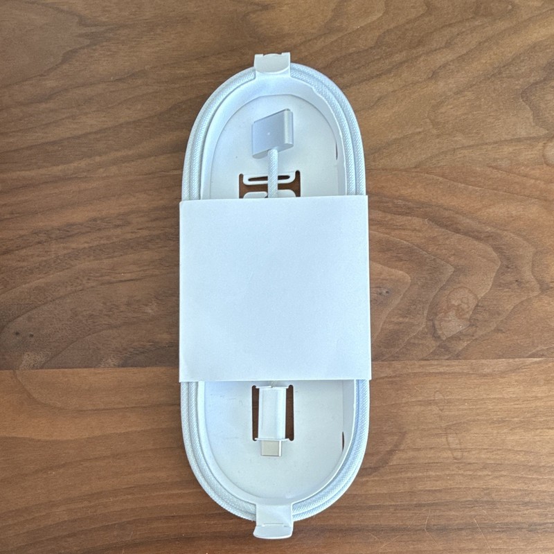 Apple MagSafe 3 to USB-C Charging Cable MKQ42AM/A for MacBook Air MacBook Pro gallery