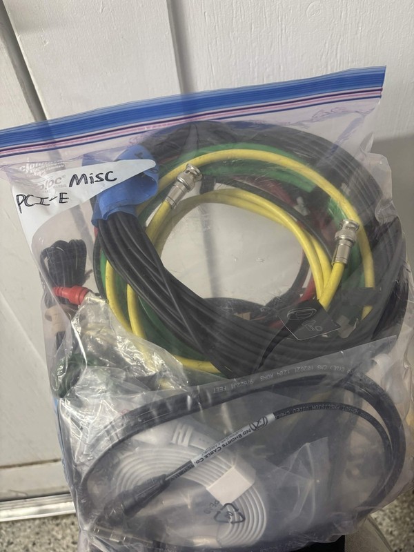 MISC and PCI-E Cables Bundle [QTY12] different lengths gallery