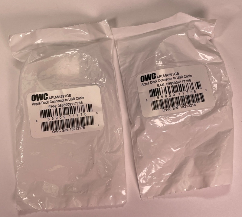 Old Apple Dock Connector USB Charger gallery