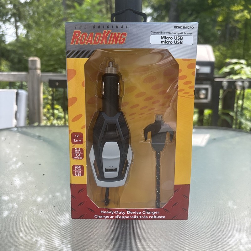 RoadKing Heavy-Duty Device Charger Micro USB (RKHD3MICRO)