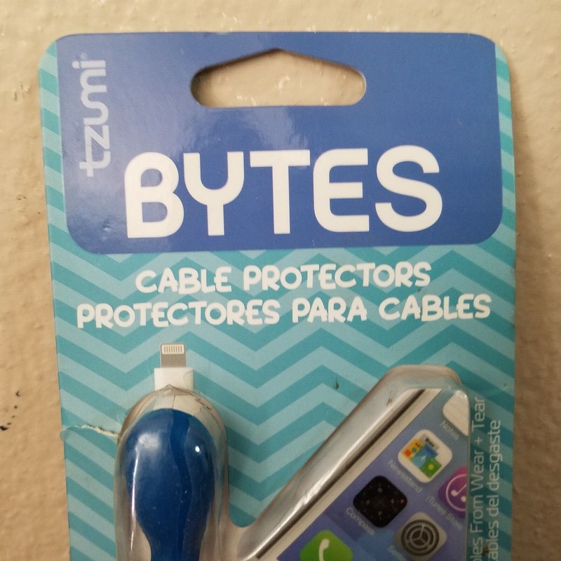 Tzumi Cord Bytes Cable Protectors From Wear Tear Whale and Clownfish X305 gallery