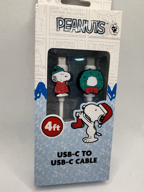 New Peanuts Snoopy USB C To USB C Cable 4 Ft Christmas Holiday Charging Cord
