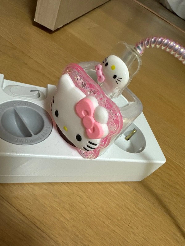 Hello Kitty Charger Data Cable Case Protector and Winding Kit for Apple Adapter gallery