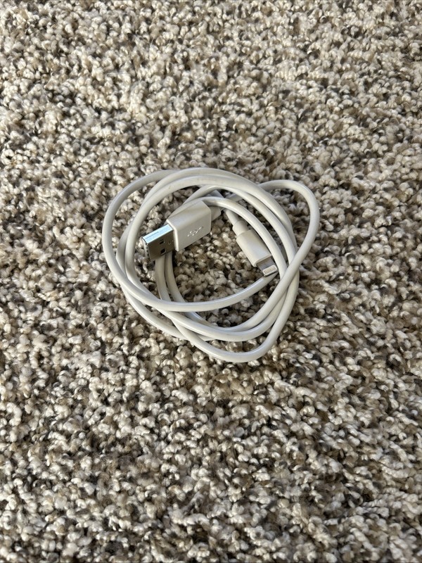 USB To 8 Pin Cable Wire Charger