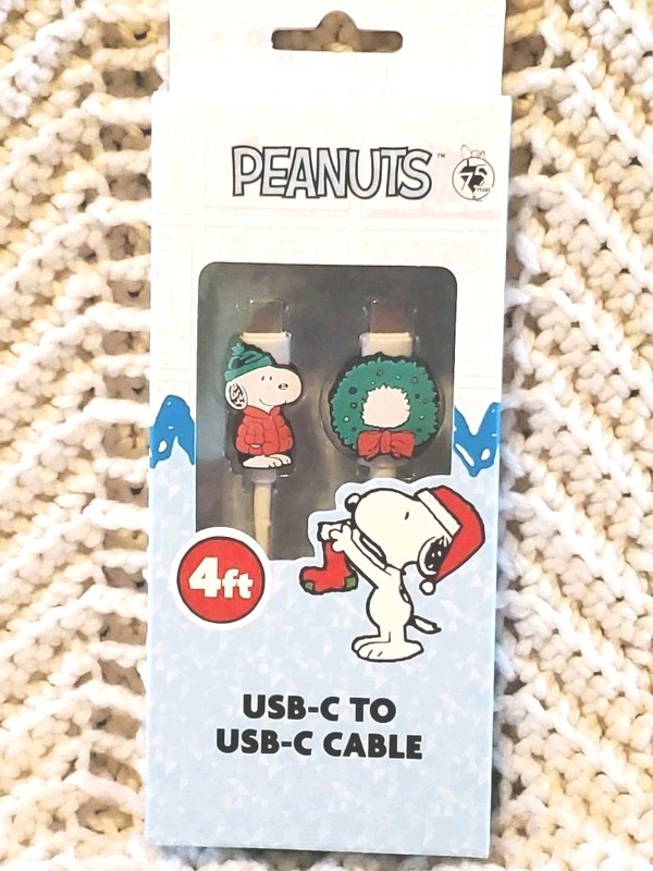 New Peanuts Snoopy 4Ft USB C To USB C Charging Cable Devices Cord