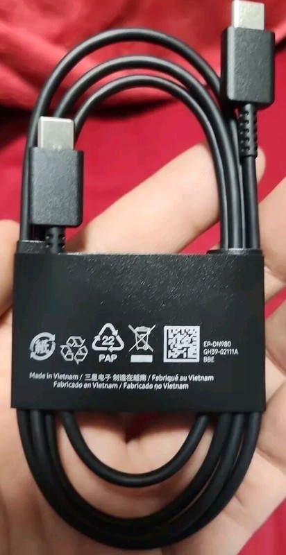 Genuine SAMSUNG USB C Cable Galaxy S25 S24 S23 Fold 6 Charging Cable EP-DN980