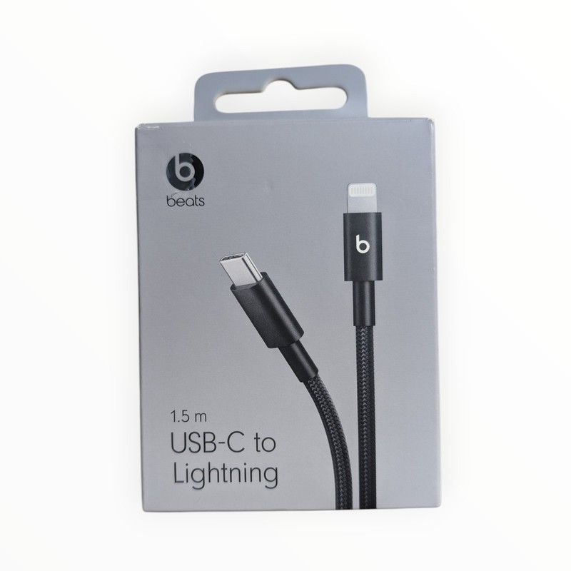 D7-Poly Beats 1.5m USB-C to Lighting Woven Cable - Bolt Black ⬇️