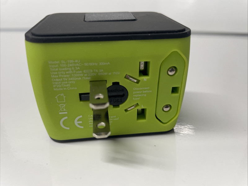 Universal Travel Adapter 2500W with US/EU/UK/AU Plugs – 5-in-1 SL-199-4U