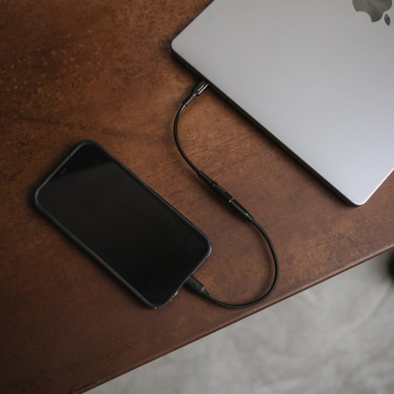 USB-C Data Protection Adapter - Secure Charging & Juice Jacking Prevention gallery