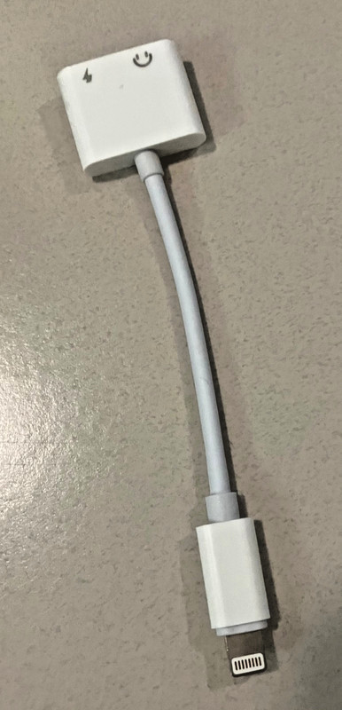 Apple MFi Certified 2-in-1 Charge & Headphone Adapter Lightning (2 pack)