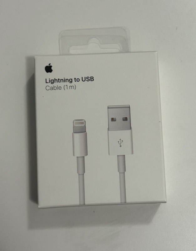 Apple - 3.3' (1M) Lightning to USB Cable - White A1480