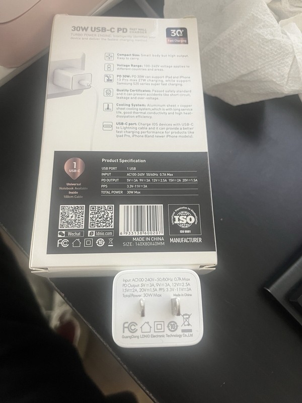 LDNIO 30W Type-C Power Charger for iPhones gallery