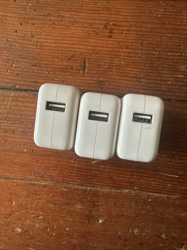 Lot of 3 Genuine Apple 12W USB Power Adapter Charger for iPhone iPad A1401