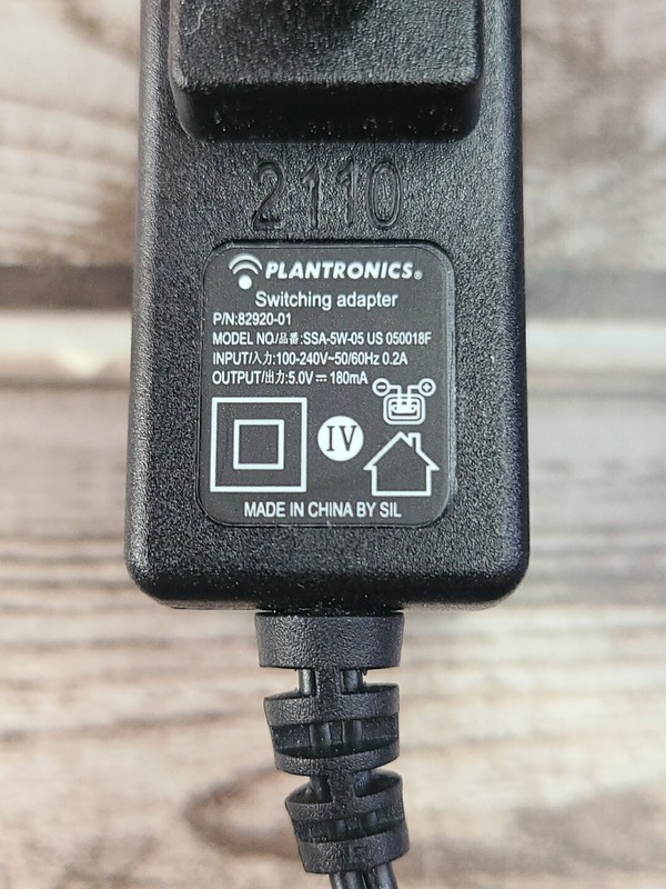 Plantronics SSA-3W-05 050060F Power Supply AC Adapter 5V/600mA - New Dead stock gallery