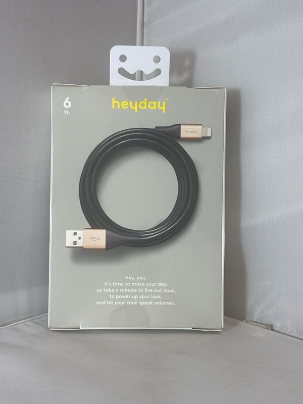 6' Lightning to USB-A Round Cable - heyday™ Black/Gold MFi-Certified gallery