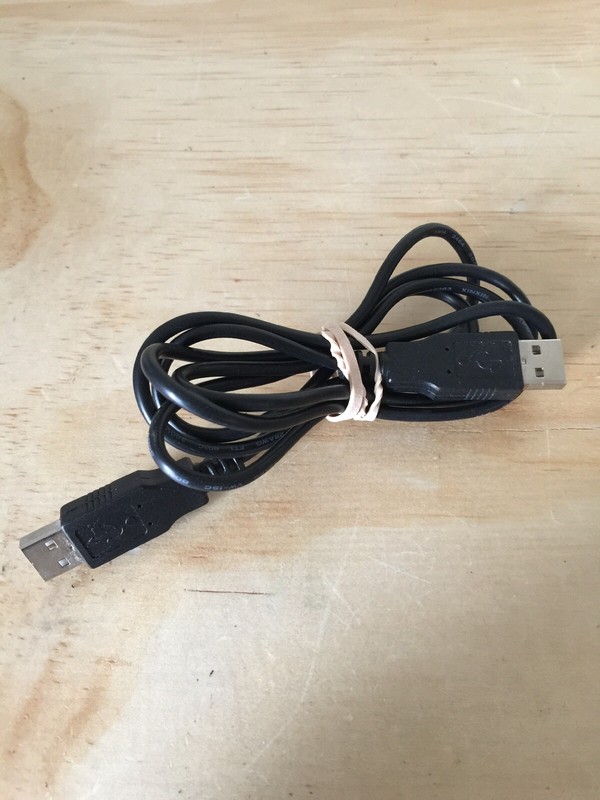 USB to USB Charge and Sync Data Cable (4 ft) – Black