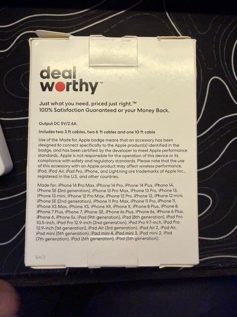 MFi-Certified Deal worthy USB-A to Lightning - 5pk - OPEN BOX gallery