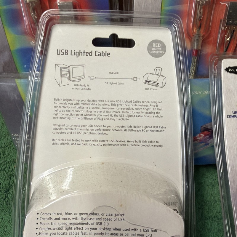 5-Bellkin Lighted Usb Cables 4-6 Ft. Red And 1-6Ft Clear. gallery
