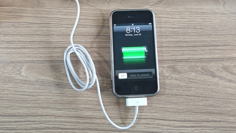 2PCS 3ft/1m White SYNC 30 PIN USB Data Charging Cable for iPhone 1st/3G/3GS/4/4S gallery