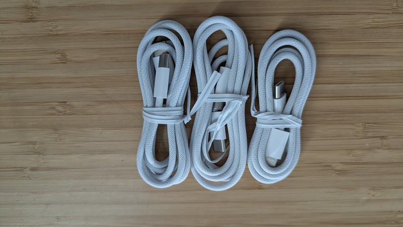 Lot Of 3 Genuine APPLE USB-C to C Woven Charging Data Cable iPhone 16 3.3 Ft 3x