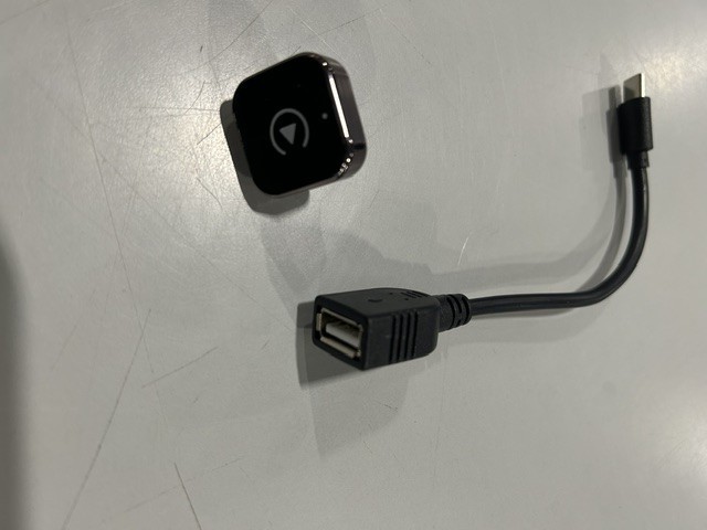 GENERIC CARPLAY ADAPTER USB A TO USB C ADAPTER – BLACK