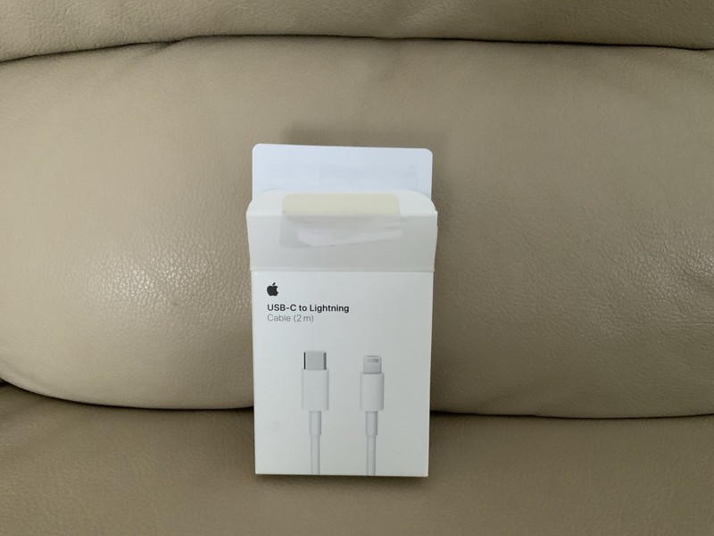 Original Authentic iPhone Apple USB-C To Lightning Cable 2M With Original Box gallery