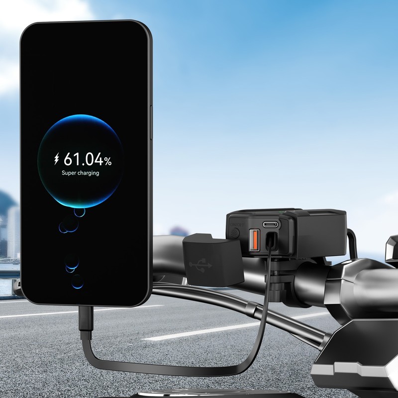 For Motorcycle Phone Charger USB Type-C Retractable 30W Flash Charging Cable gallery